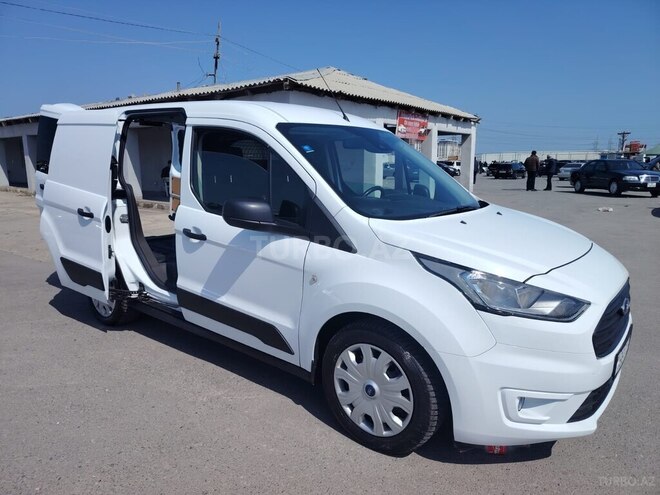 Ford Transit Connect-11