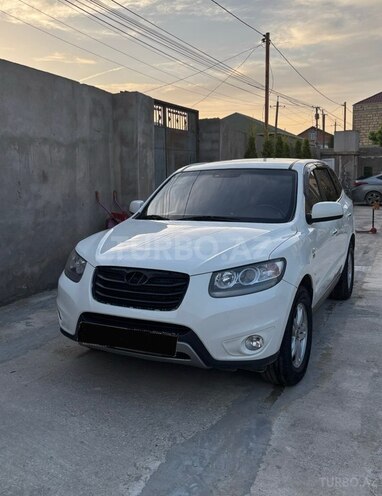 Hyundai Santa Fe-1