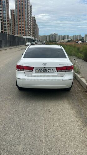Hyundai Sonata-2