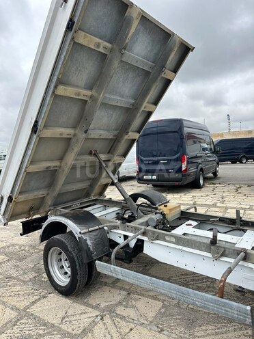 Ford Transit-6