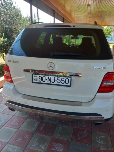 Mercedes ML 350 4MATIC-2