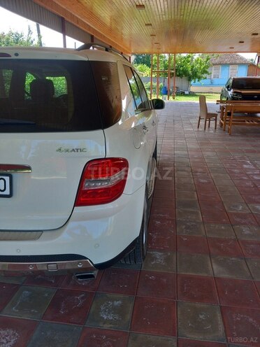 Mercedes ML 350 4MATIC-3