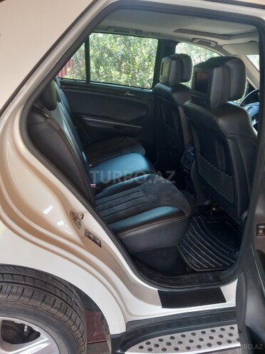Mercedes ML 350 4MATIC-4