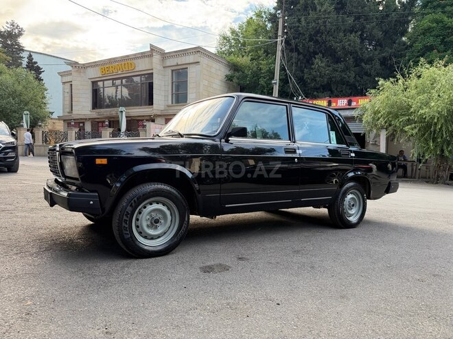 LADA (VAZ) 2107-11