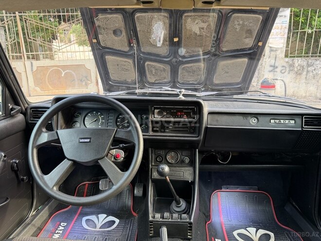 LADA (VAZ) 2107-13