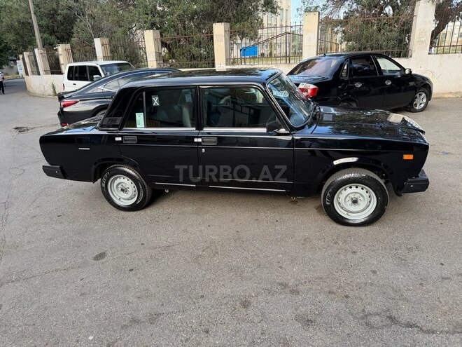 LADA (VAZ) 2107-10
