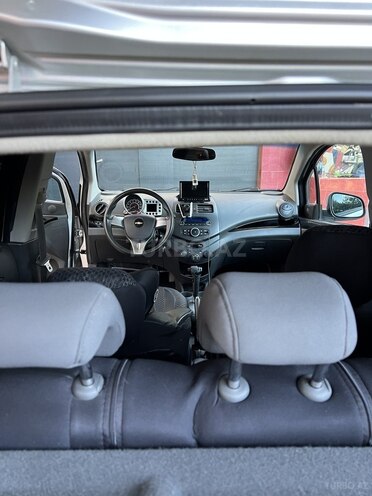 Chevrolet Spark-9