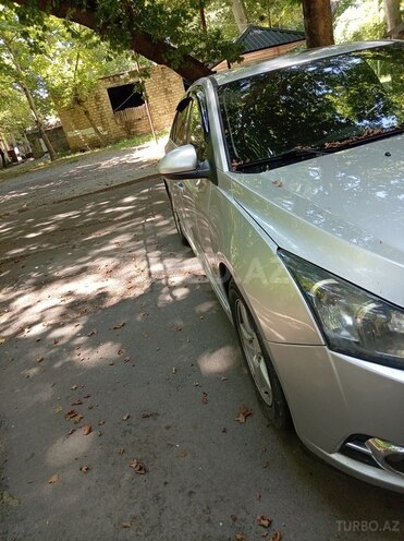Chevrolet Cruze-2