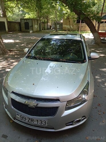 Chevrolet Cruze-1