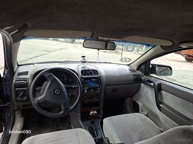 Opel Astra-3