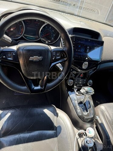 Chevrolet Cruze-6
