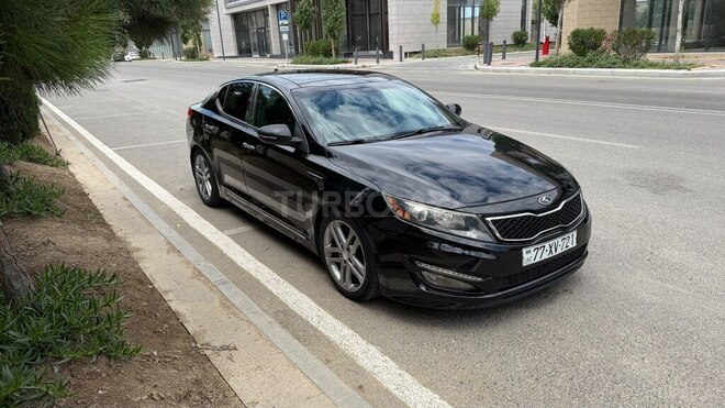 Kia Optima-1