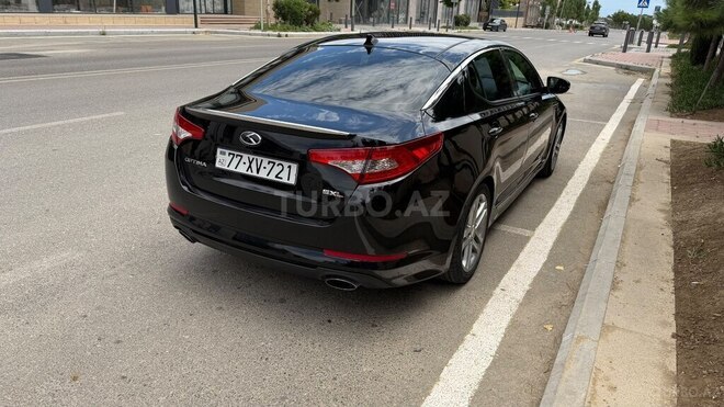 Kia Optima-4