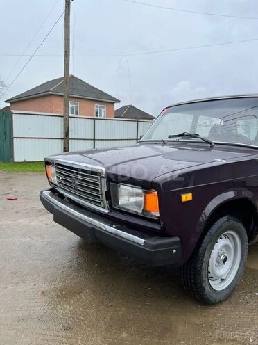 LADA (VAZ) 2107-1