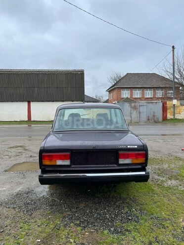 LADA (VAZ) 2107-4