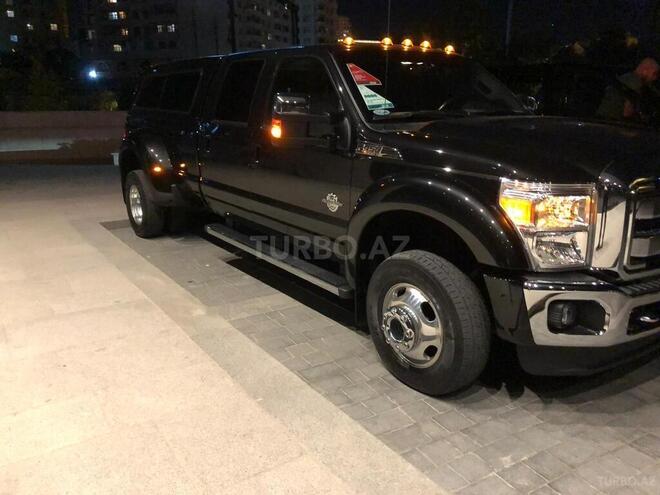 Ford F-450-4