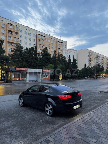 Kia Rio-8
