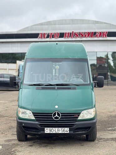 Mercedes Sprinter 213-1