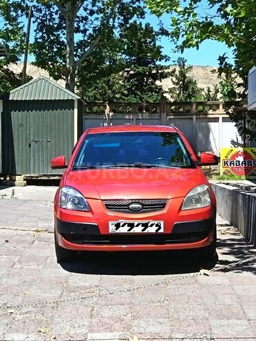 Kia Rio-1