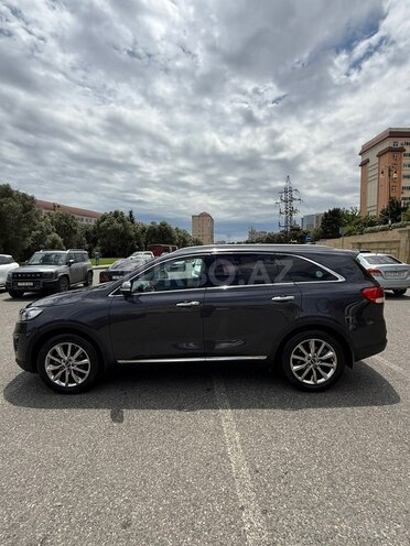Kia Sorento-7