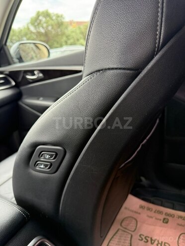 Kia Sorento-14