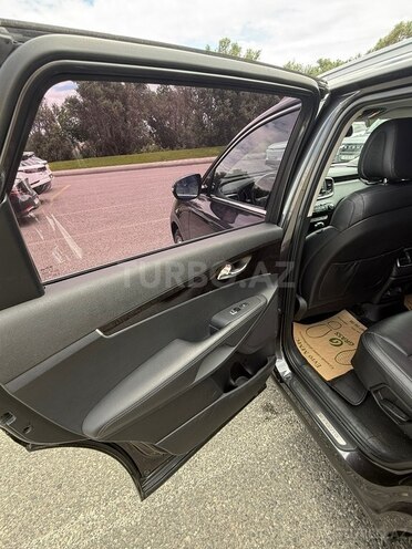 Kia Sorento-16