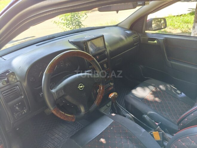Opel Astra-14
