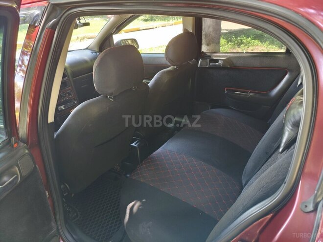 Opel Astra-15