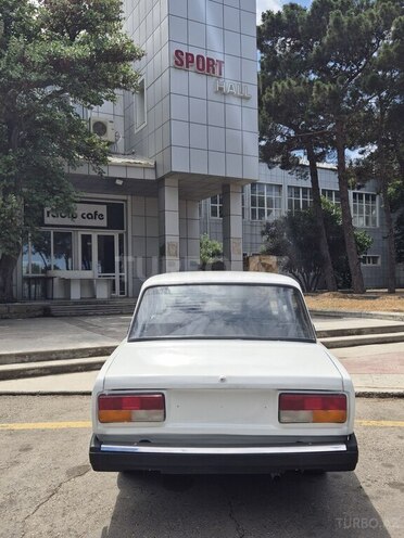 LADA (VAZ) 2107-4