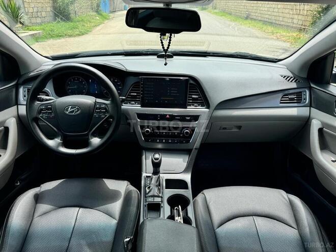 Hyundai Sonata-3