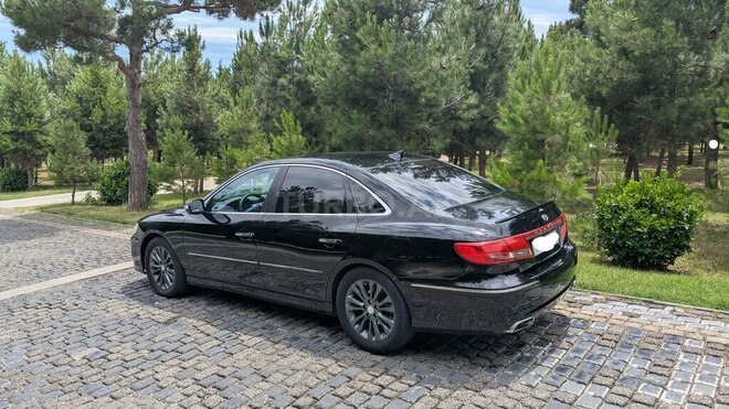 Hyundai Grandeur-6