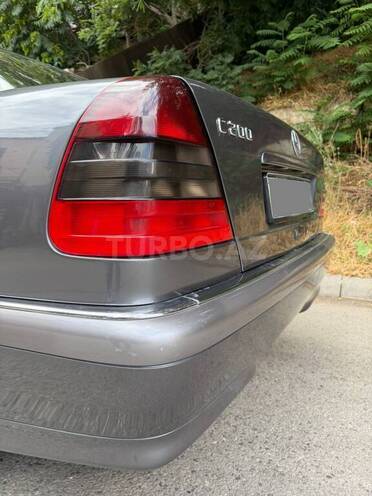 Mercedes C 200-6