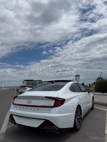 Hyundai Sonata-3