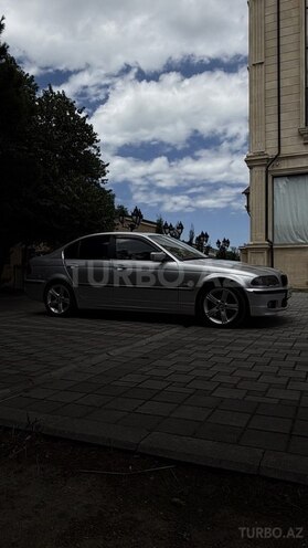 BMW 325-5