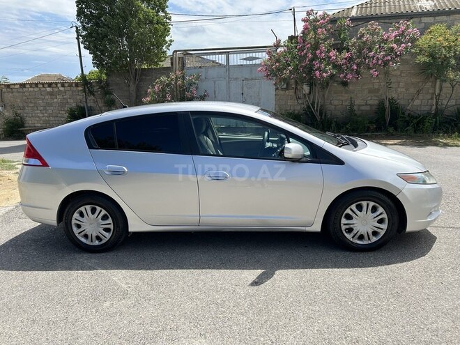 Honda Insight-2