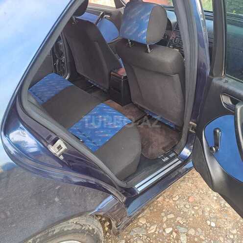 Mercedes C 180-7