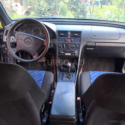 Mercedes C 180-5