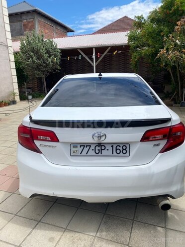 Toyota Camry-2