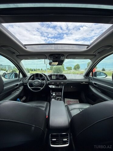 Hyundai Sonata-9