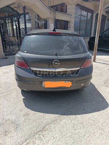 Opel Astra-2