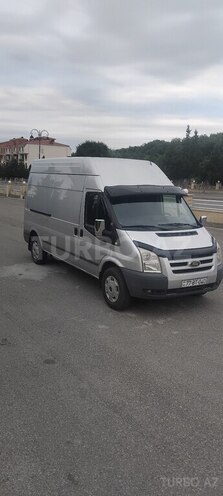 Ford Transit-7