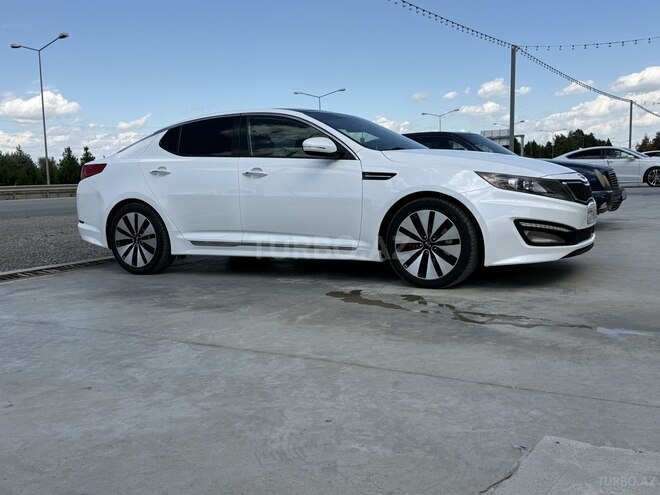Kia Optima-2