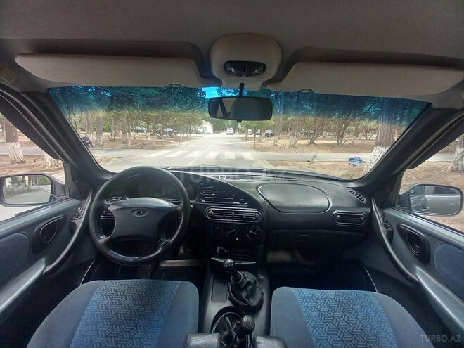 Chevrolet Niva-9