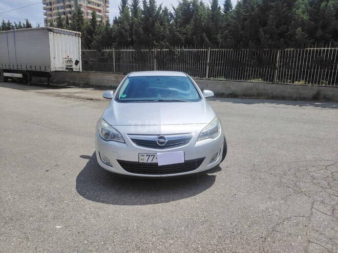 Opel Astra-1
