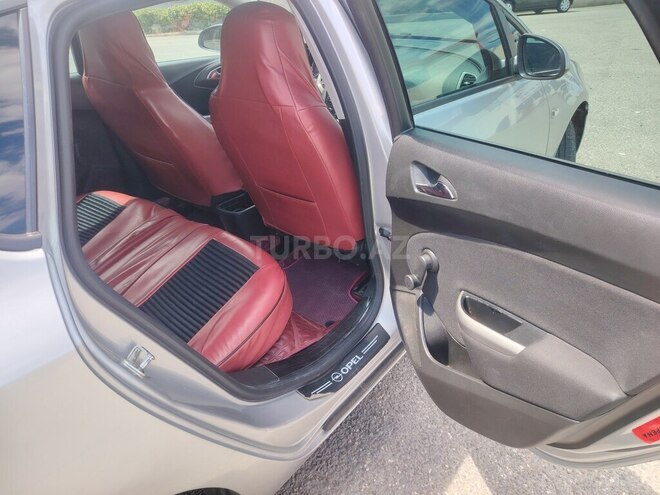 Opel Astra-14