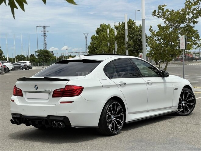BMW 528-7