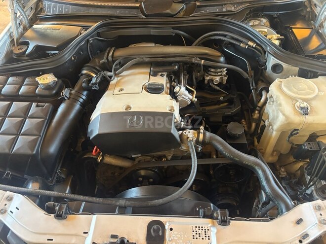 Mercedes C 180-7