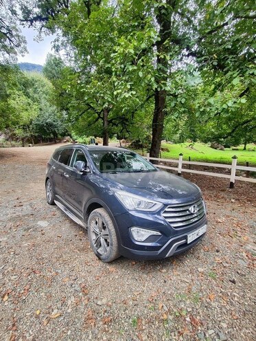 Hyundai Santa Fe-6