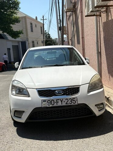 Kia Pride-1