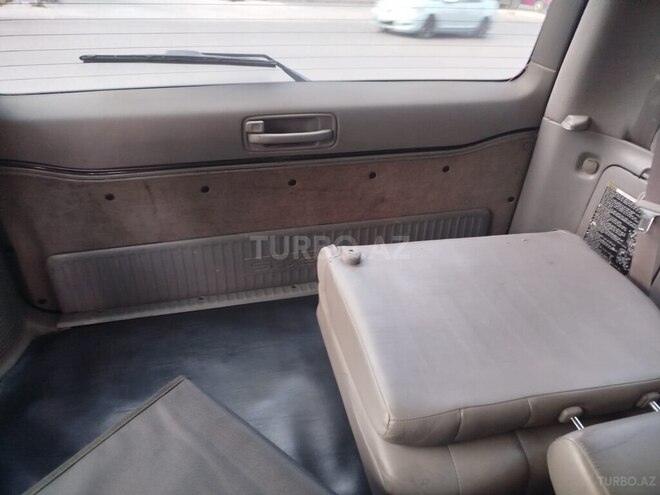 Lexus LX 470-6